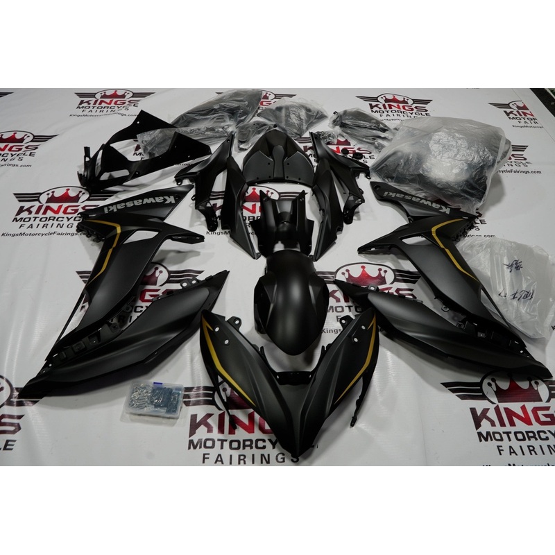 Fairings for Kawasaki Ninja 650 (2017-2019) Matte Black, Matte Gold Clear Windscreen: Free No Bolt Kit No Tank