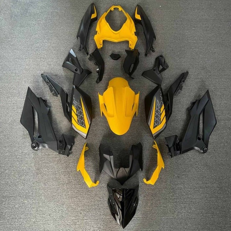 Kawasaki Z400 Fairings (2018-2024) Yellow, Black No Seat Cowl No Bolt Kit No Tank