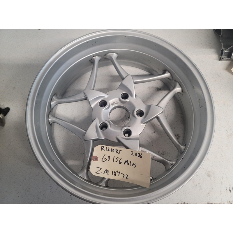 USED BMW 2006 R1200RT OEM REAR WHEEL 36317683070