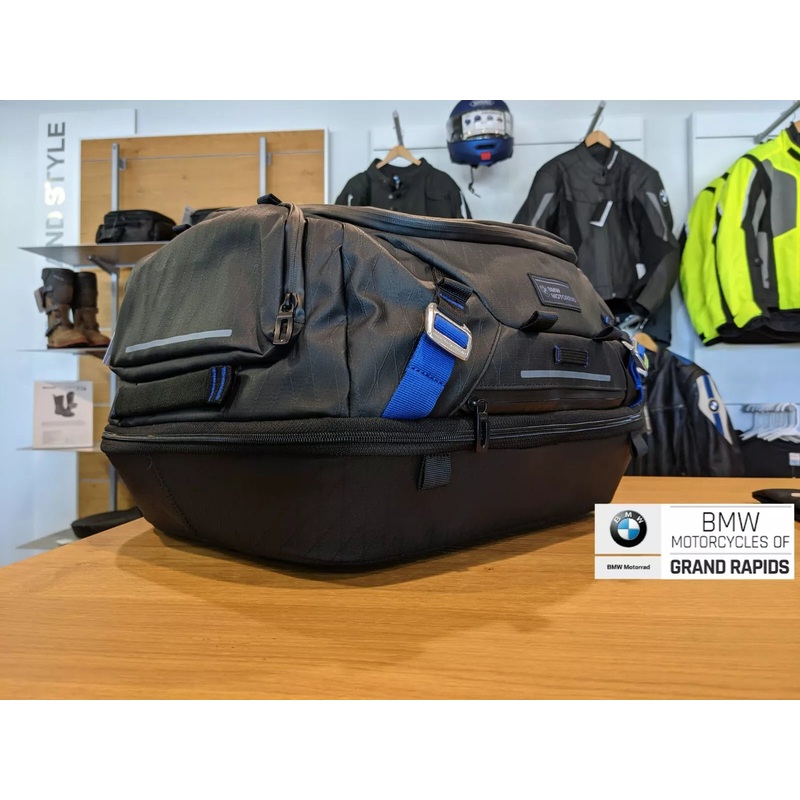 BMW Rear Bag Black Collection Small 77495A0E758