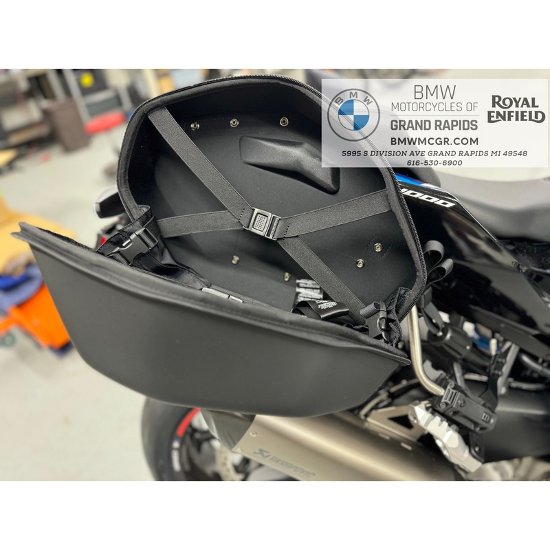 BMW Saddlebag Set M1000XR 2024-2025