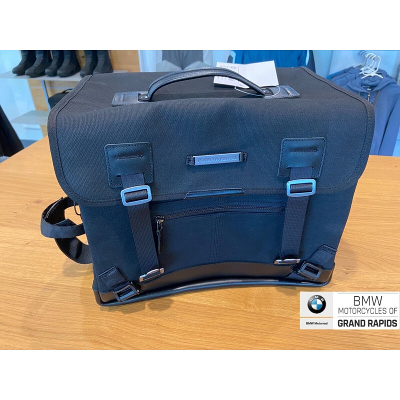 BMW R18 Medium Bag 27L