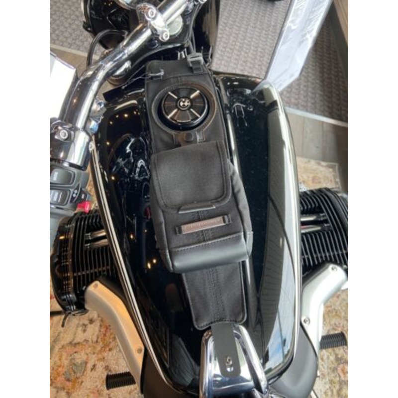 BMW Small Tank Bag for 2021-2023 R18 and R18C