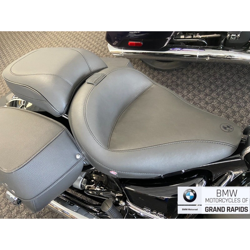 BMW Weekender Seat R18 and R18C 2021-2024