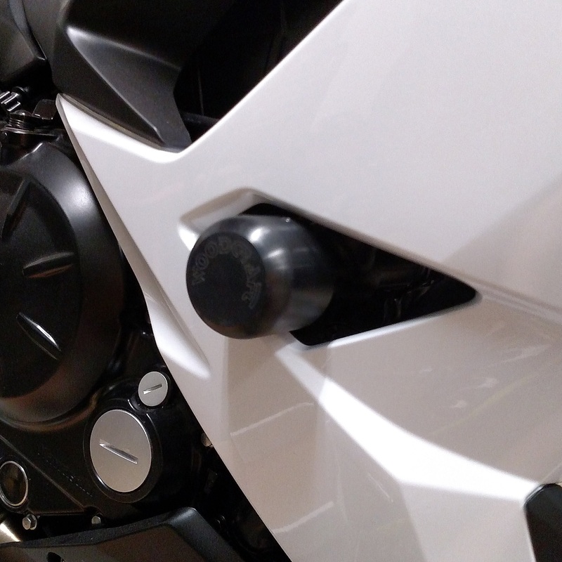 50-0134 Kawasaki Ninja 650, Z650 Frame Slider  Kit w/ pucks Standard Pucks