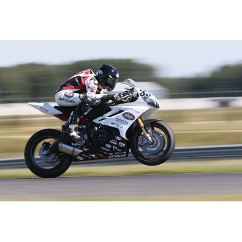 76-0502 2013-17 Triumph 675/R Evolution Slip-on System Carbon Evolution – Carbon Tip