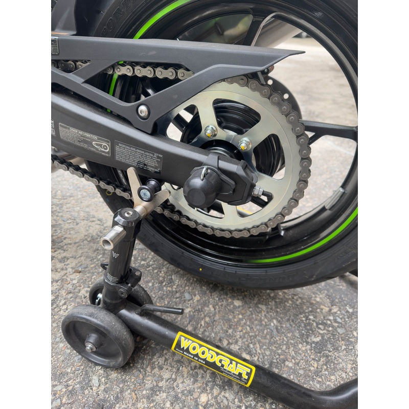 45-0137R Kawasaki ZX4-RR Rear Axle Slider. Ninja400,Z400 and Ninja500 Front/Rear Axle Slider