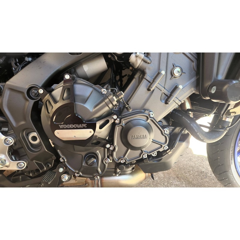 60-0419RC Yamaha MT09, R9 RHS Clutch Cover Protector Gold Cerakote