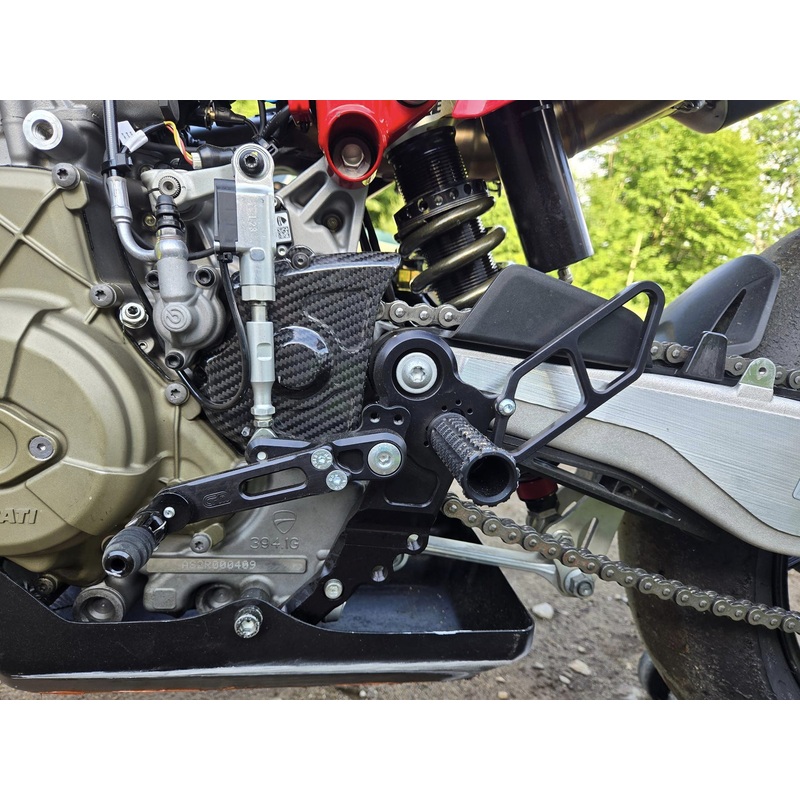 05-0698B Ducati Hypermotard 698 Mono Rearset Kit – STD Shift STD Shift W/ Sprocket Cover
