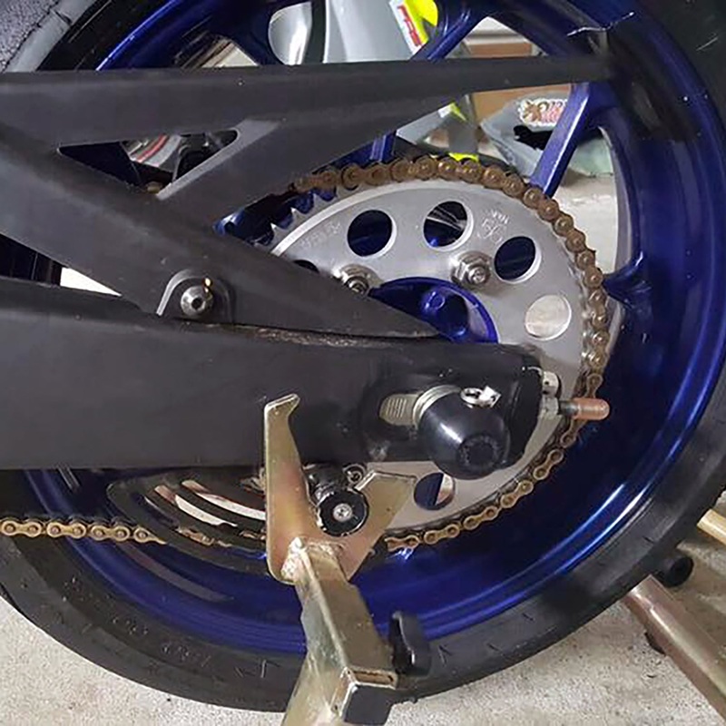 45-0403R Yamaha R3 Rear Axle Sliders