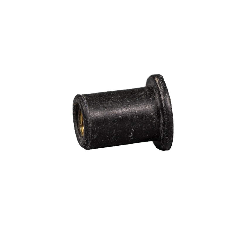 04-WN832 8-32 Well Nut