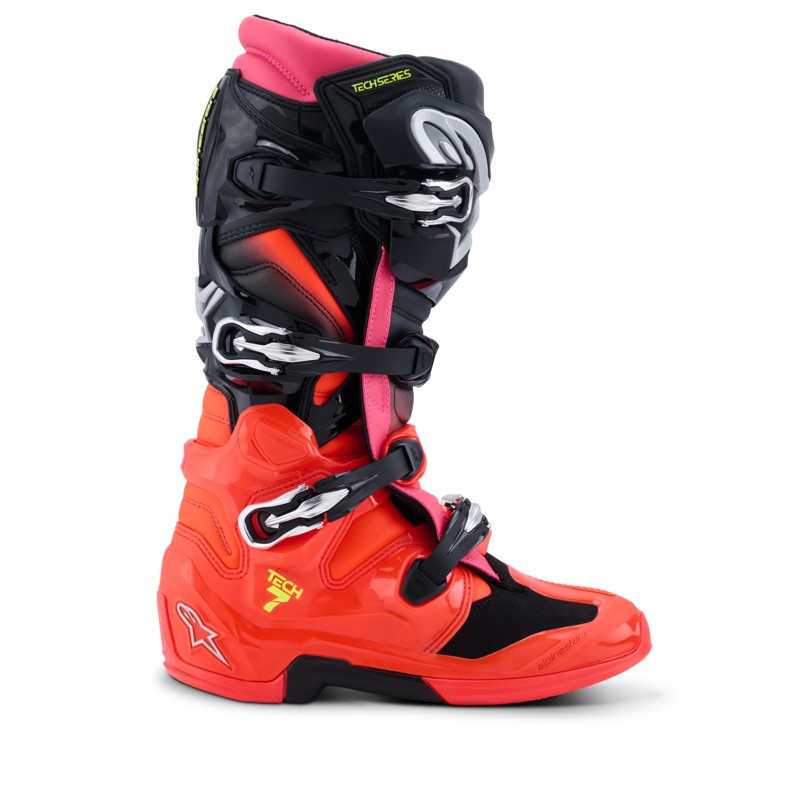 Bottes Tech 7 5 Black Red Fluo Pink Fluo